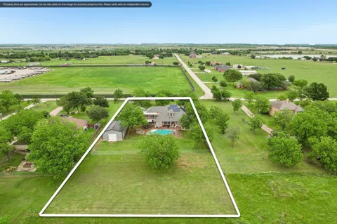 1252 Orchard Lane