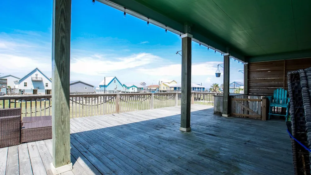 13231 Jolly Roger Drive Freeport, TX 77541