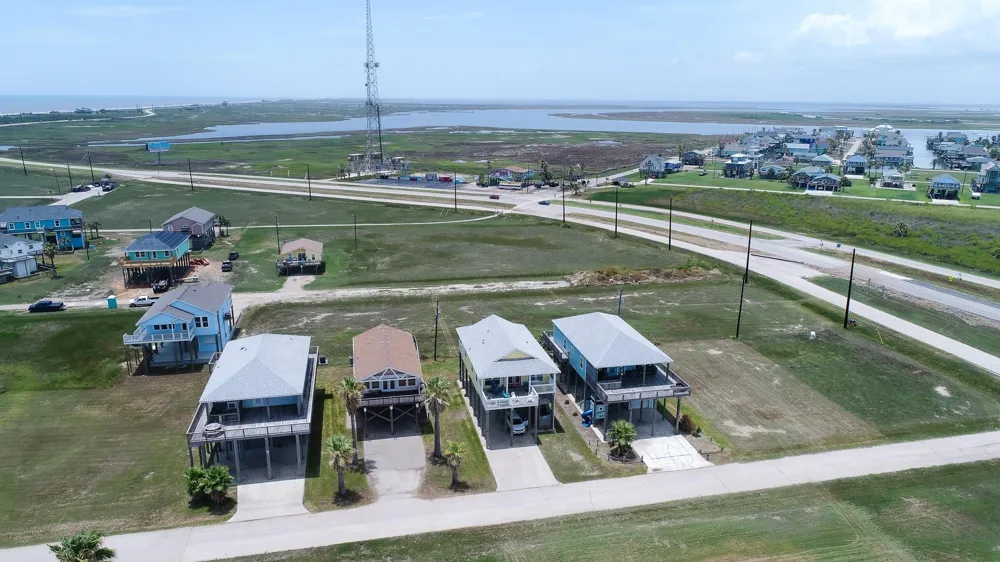 13231 Jolly Roger Drive Freeport, TX 77541