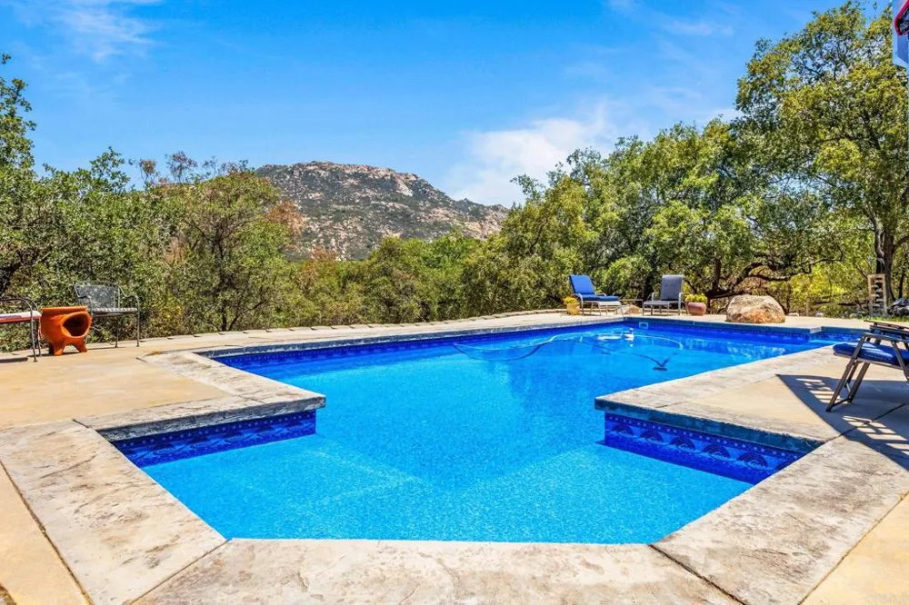 17901 Lyons Valley Road Jamul, CA 91935