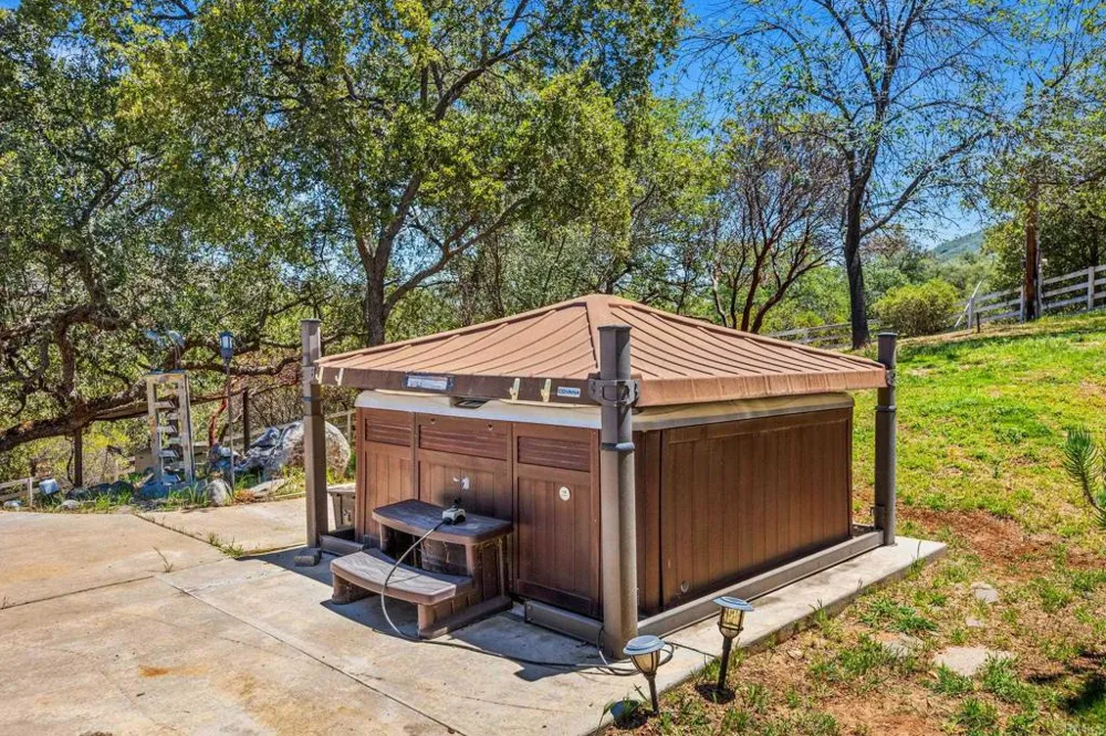 17901 Lyons Valley Road Jamul, CA 91935