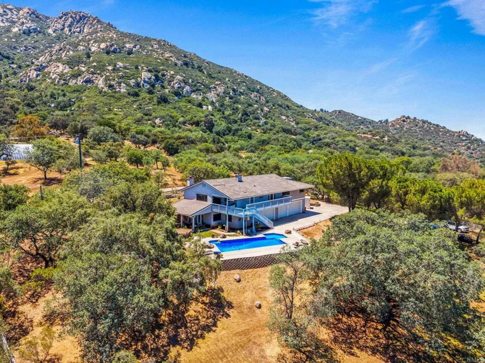17901 Lyons Valley Road Jamul, CA 91935