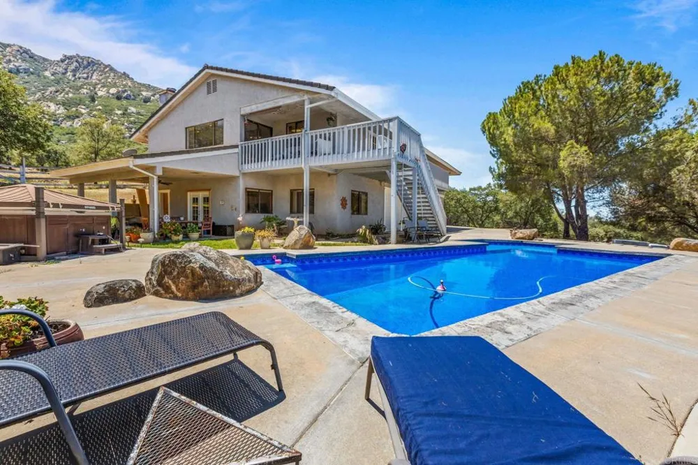 17901 Lyons Valley Road Jamul, CA 91935