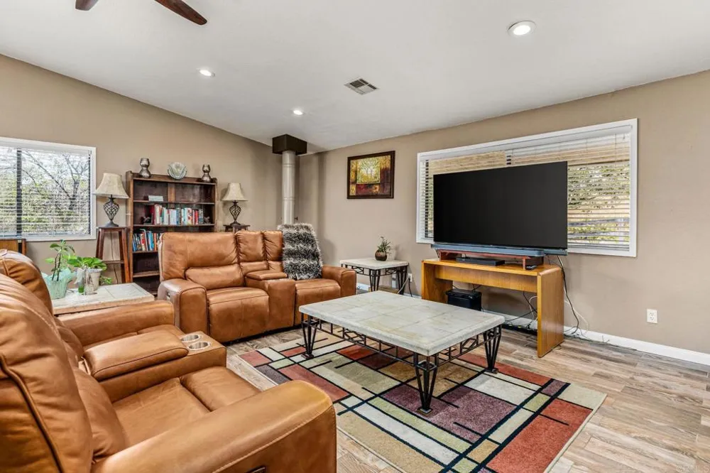17901 Lyons Valley Road Jamul, CA 91935