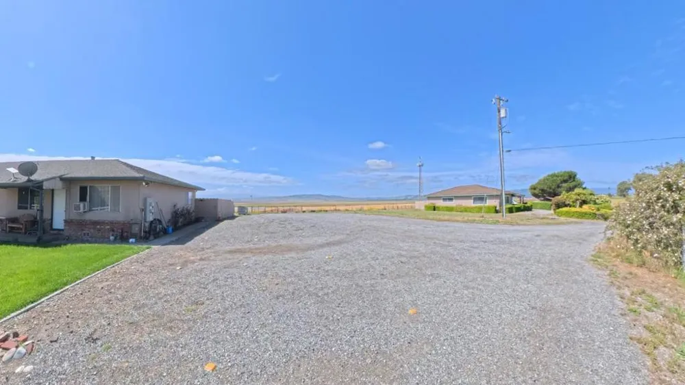 4790 Pacheco Pass Highway Gilroy, CA 95020