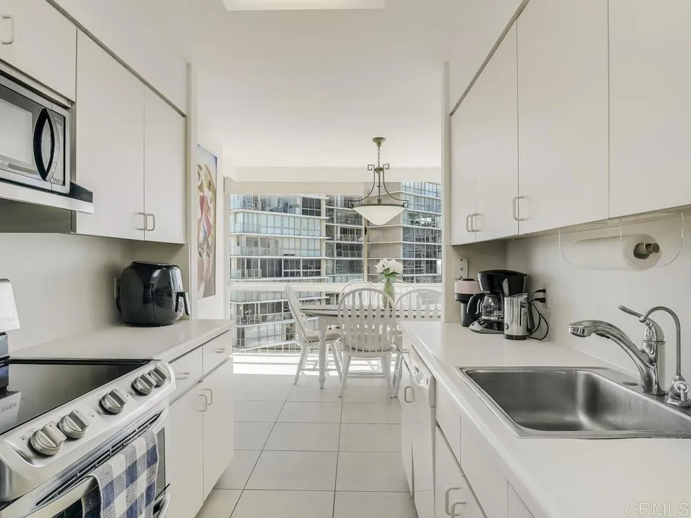 1810 Avenida Del Mundo #609 Coronado, CA 92118