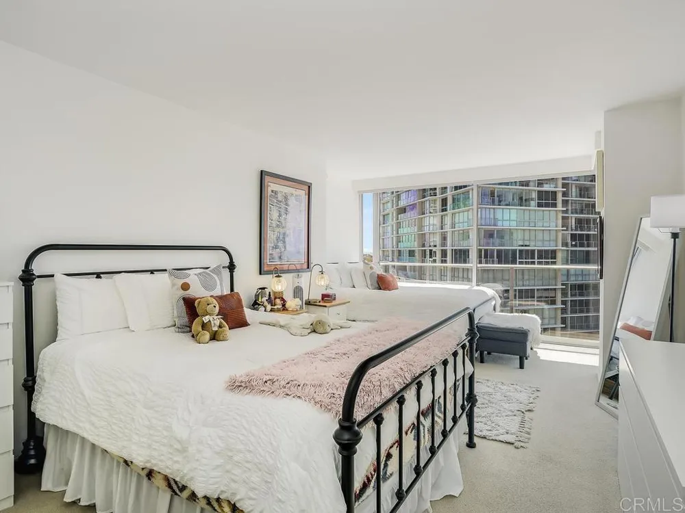 1810 Avenida Del Mundo #609 Coronado, CA 92118