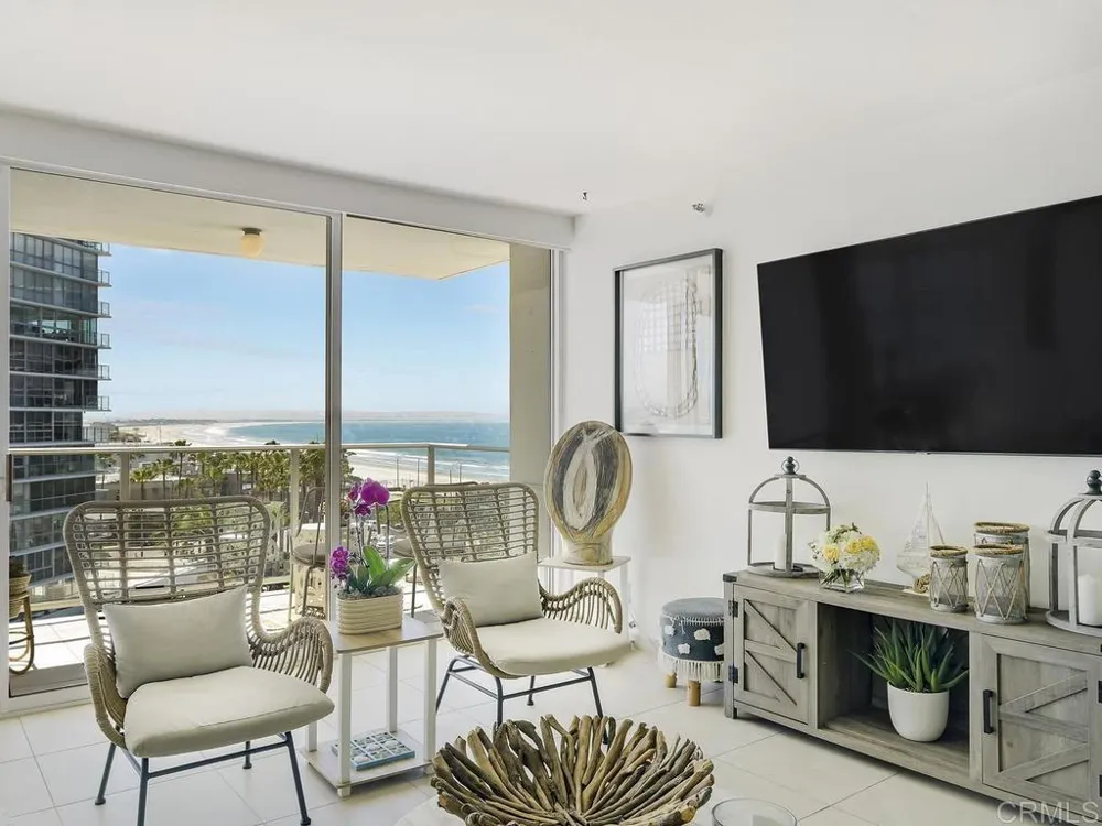 1810 Avenida Del Mundo #609 Coronado, CA 92118