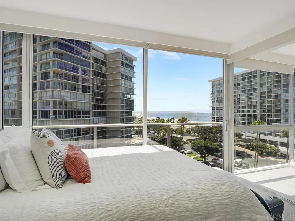 1810 Avenida Del Mundo #609 Coronado, CA 92118