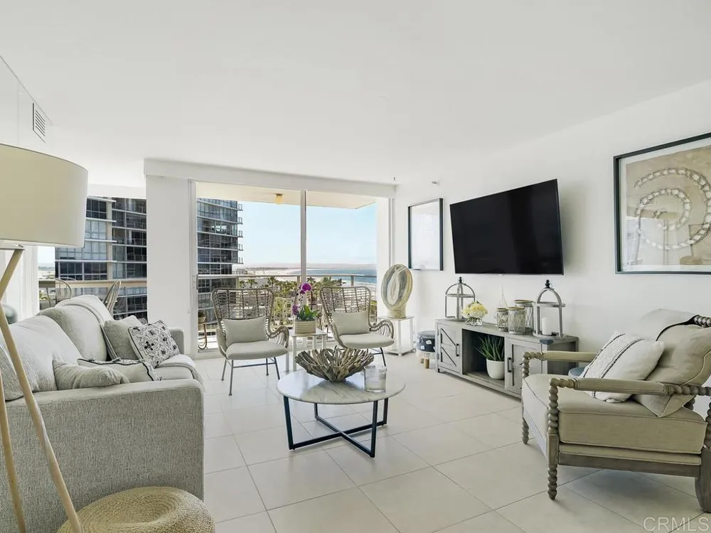1810 Avenida Del Mundo #609 Coronado, CA 92118