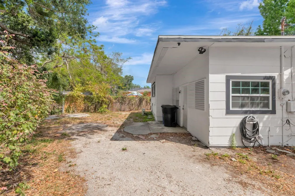4939 HAINES ROAD St Petersburg, FL 33714