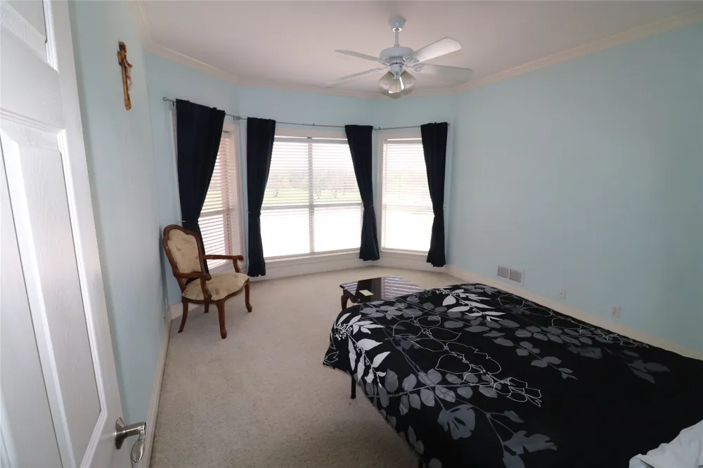 505 Country Club Drive Henrietta, TX 76365