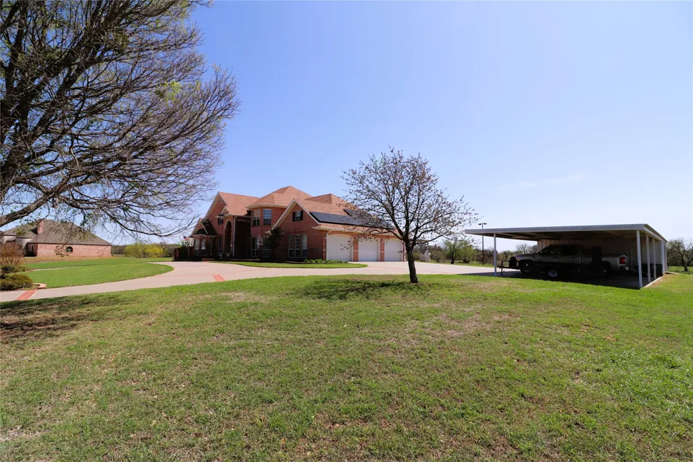 505 Country Club Drive Henrietta, TX 76365