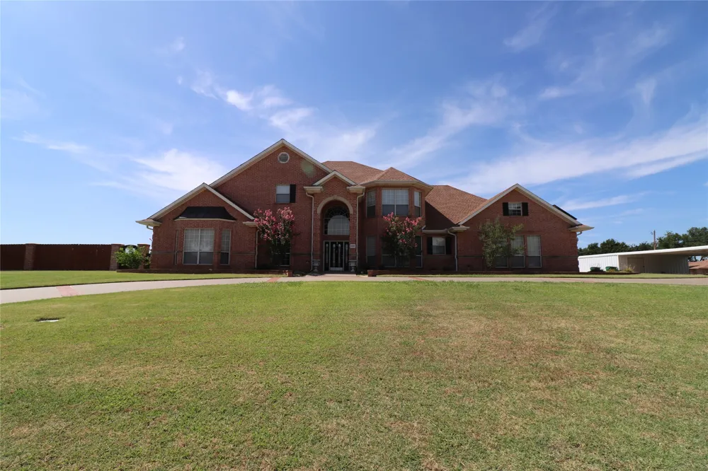 505 Country Club Drive Henrietta, TX 76365