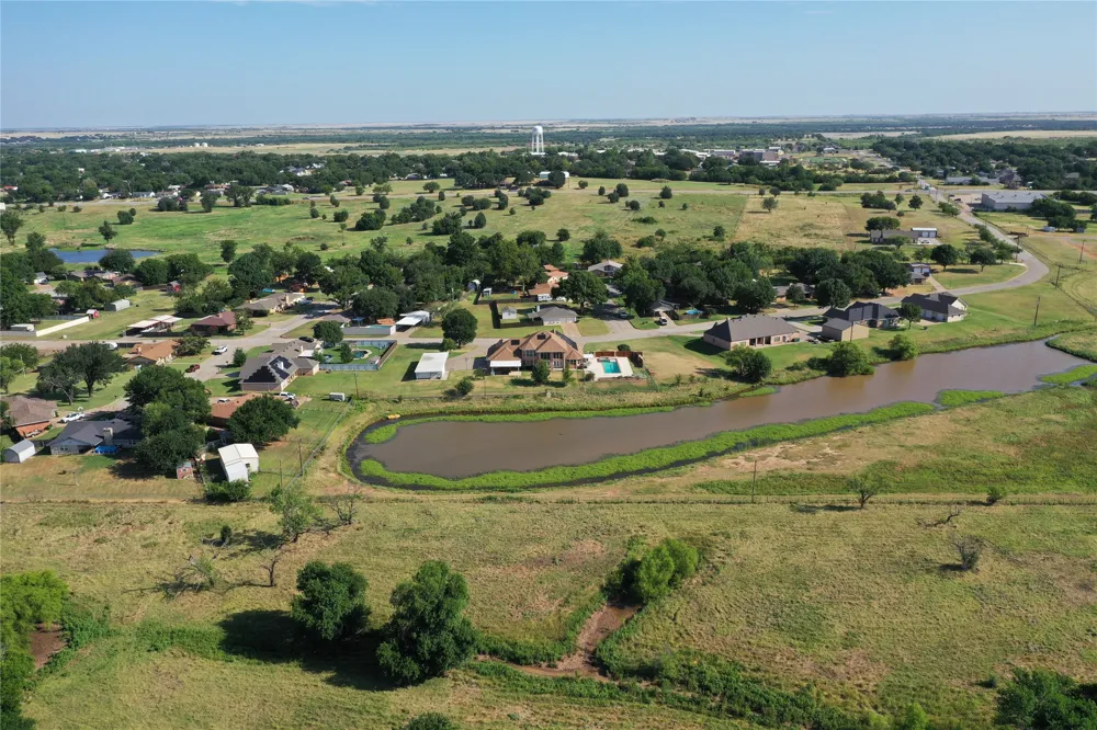 505 Country Club Drive Henrietta, TX 76365