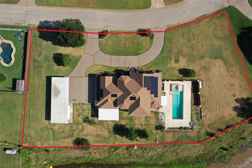 505 Country Club Drive Henrietta, TX 76365