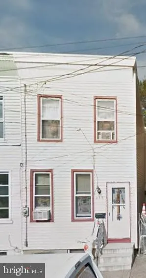 233 THIRD STREET