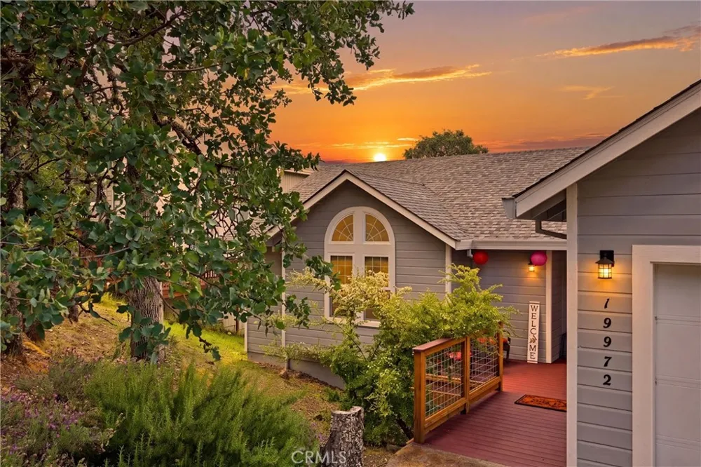 19972 Jigsaw Hidden Valley Lake, CA 95467