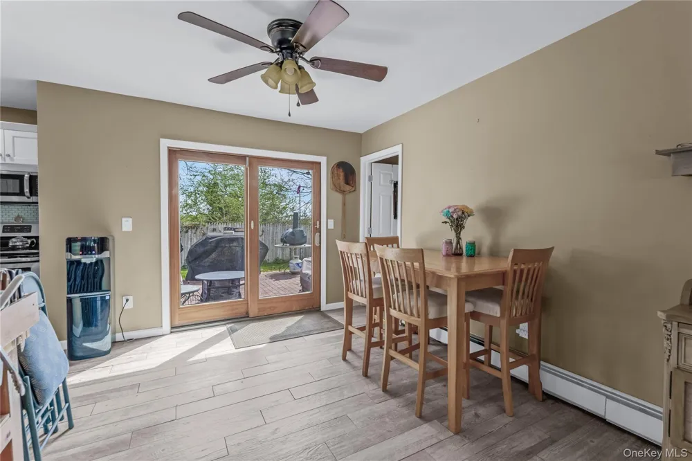 112 Rosemont Avenue Farmingville, NY 11738