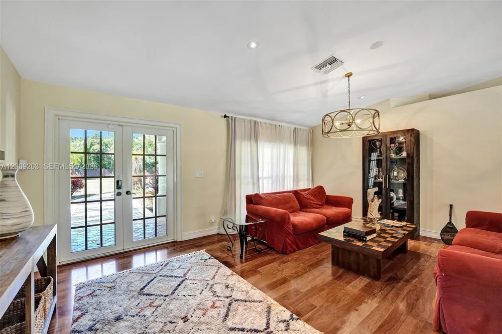 22180 Woodset Ln #0 Boca Raton, FL 33428