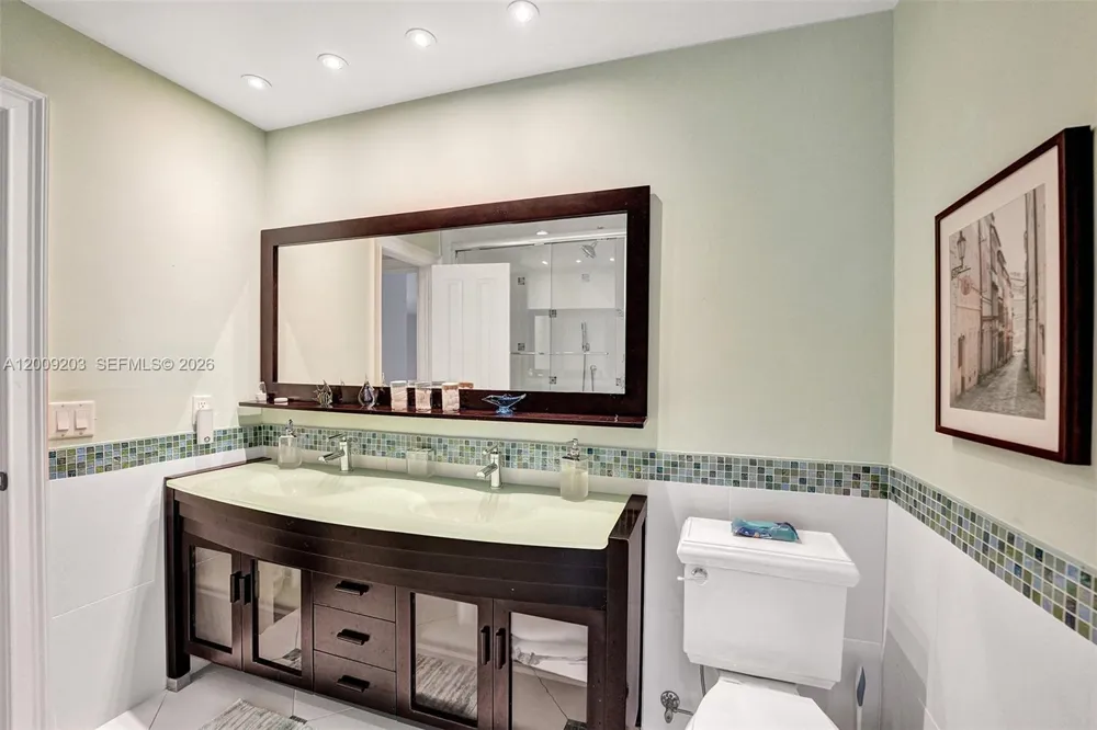 22180 Woodset Ln #0 Boca Raton, FL 33428
