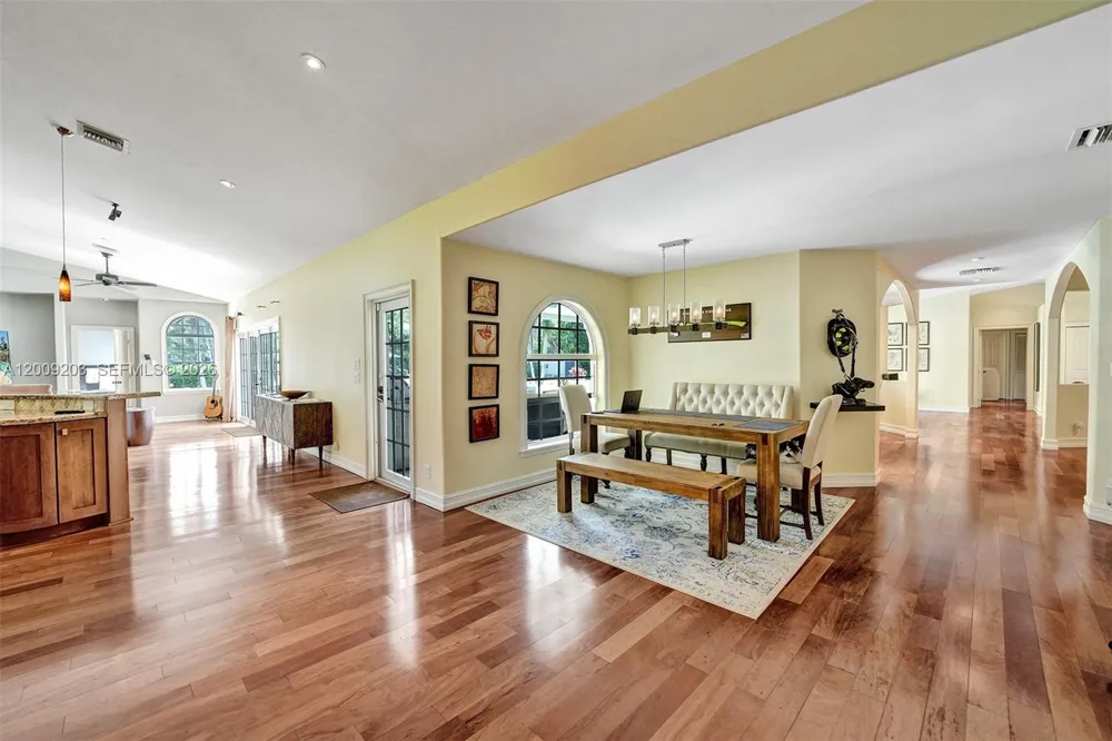 22180 Woodset Ln #0 Boca Raton, FL 33428
