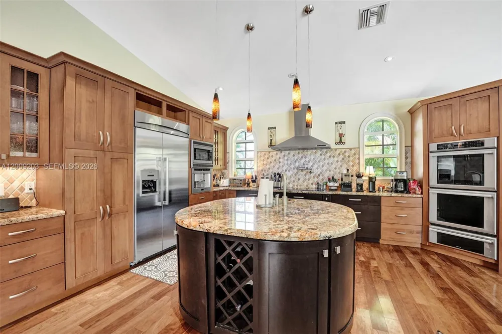 22180 Woodset Ln #0 Boca Raton, FL 33428