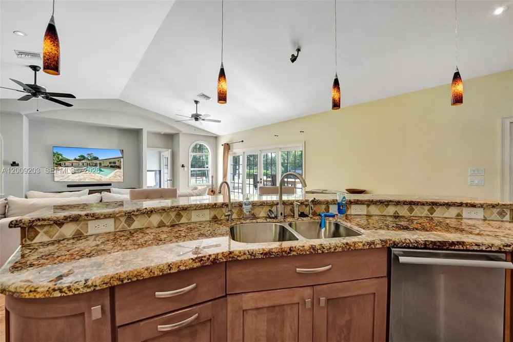 22180 Woodset Ln #0 Boca Raton, FL 33428