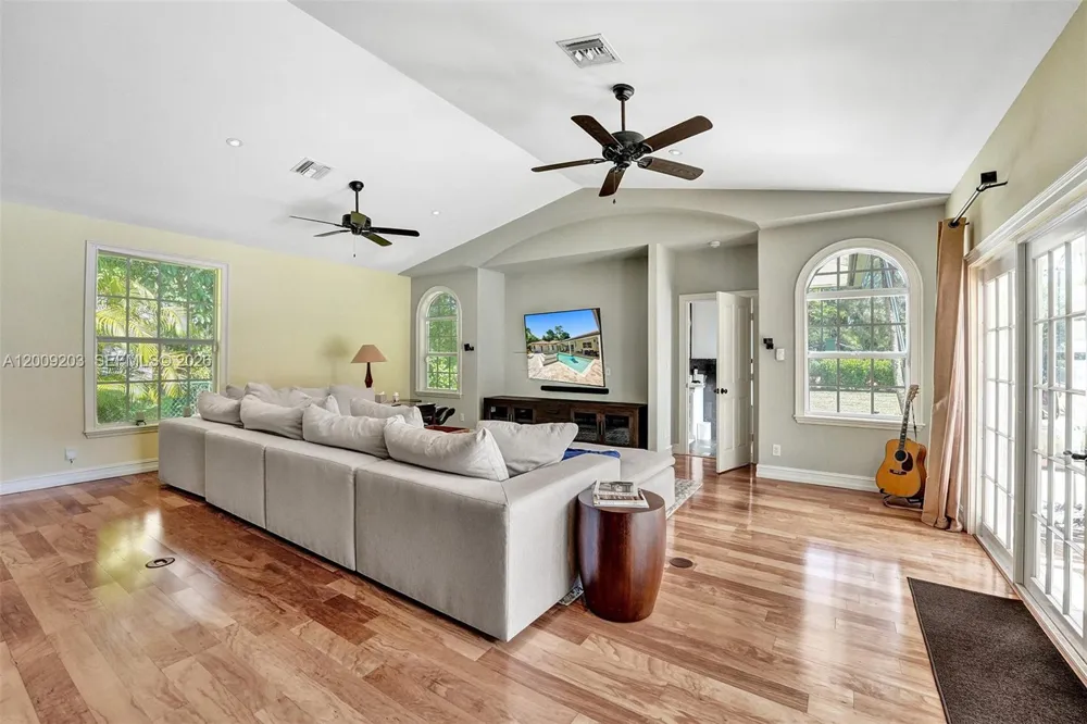22180 Woodset Ln #0 Boca Raton, FL 33428