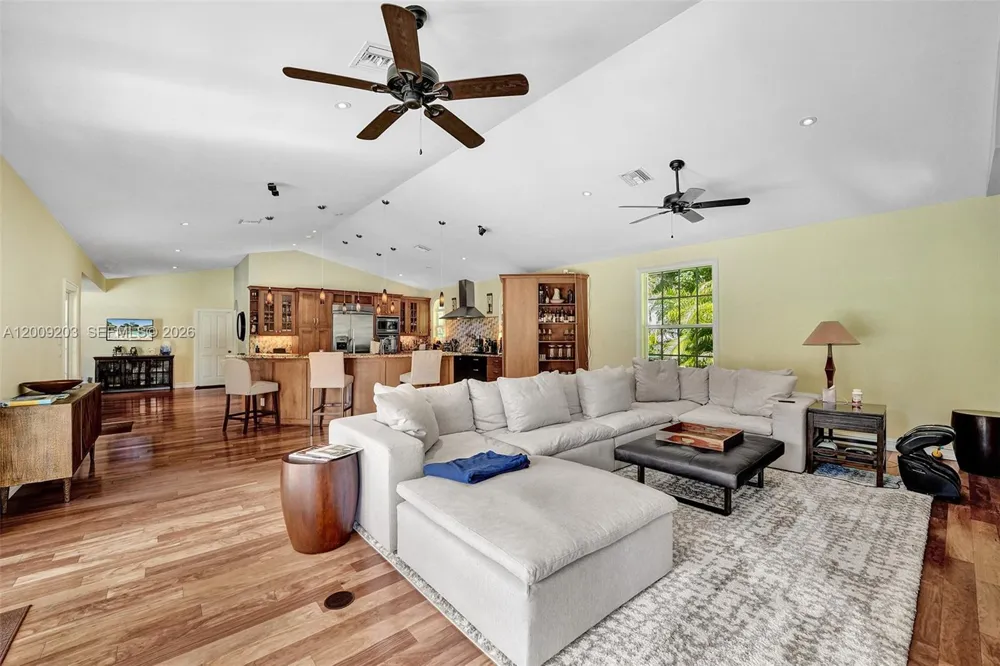 22180 Woodset Ln #0 Boca Raton, FL 33428