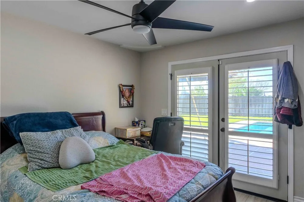 1042 Robinson Court Hanford, CA 93230