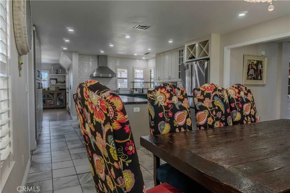 1042 Robinson Court Hanford, CA 93230