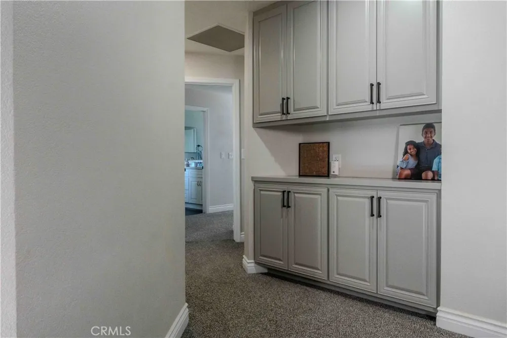 1042 Robinson Court Hanford, CA 93230