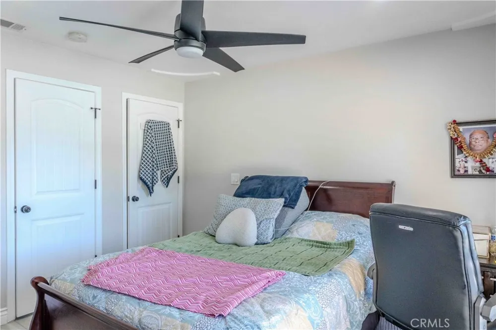 1042 Robinson Court Hanford, CA 93230