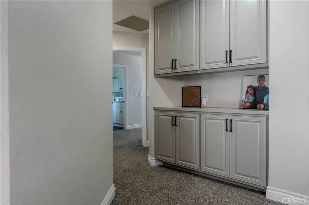 1042 Robinson Court Hanford, CA 93230