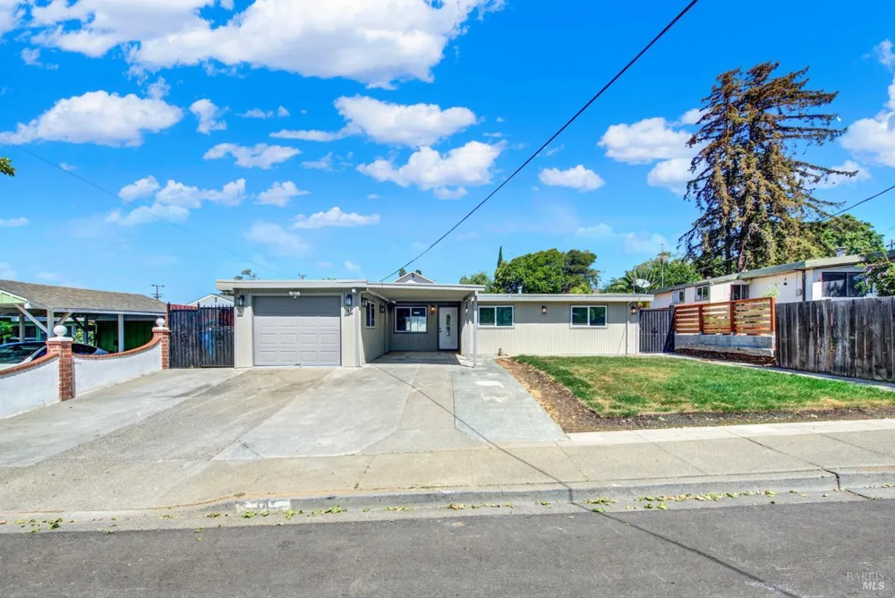 14 Joan Drive American Canyon, CA 94503