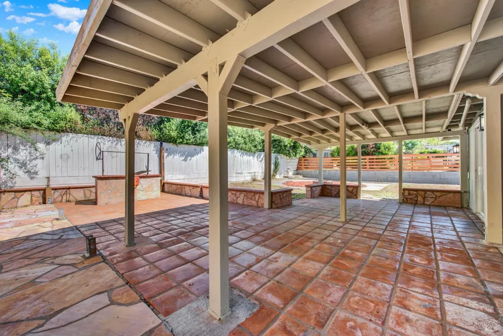 14 Joan Drive American Canyon, CA 94503