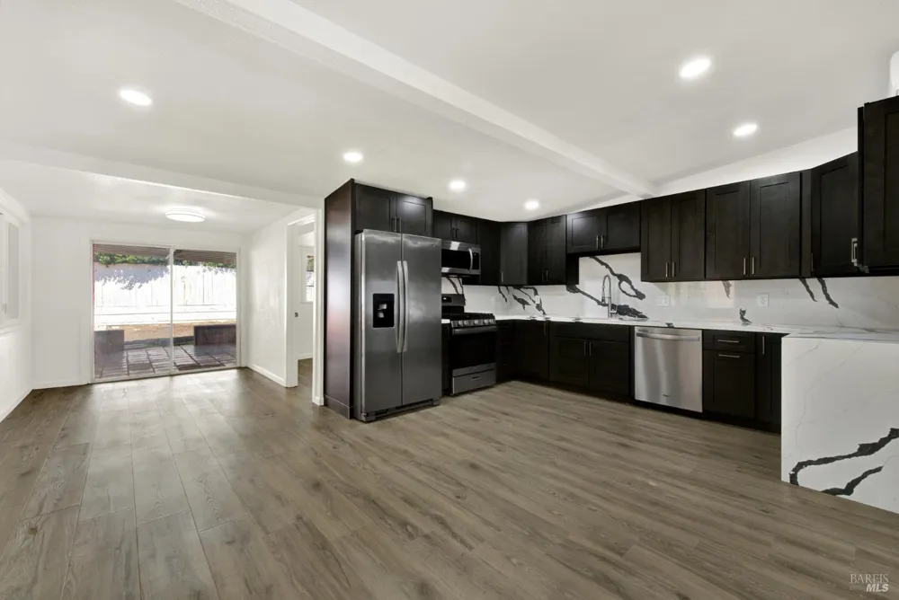 14 Joan Drive American Canyon, CA 94503
