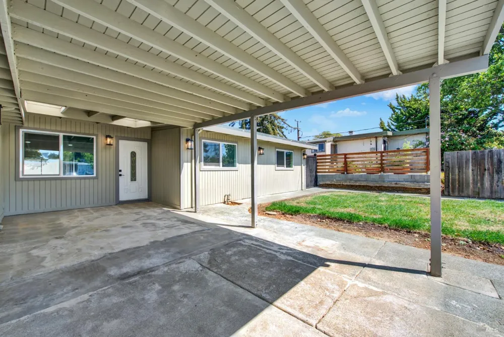 14 Joan Drive American Canyon, CA 94503
