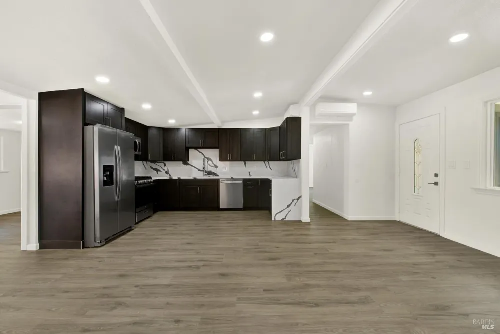 14 Joan Drive American Canyon, CA 94503
