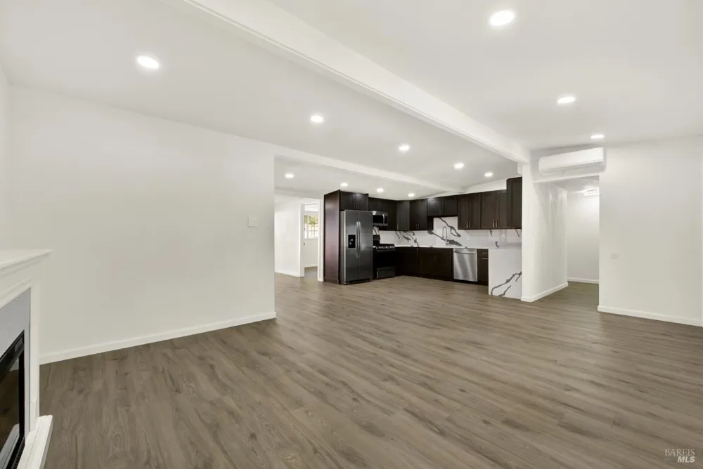 14 Joan Drive American Canyon, CA 94503