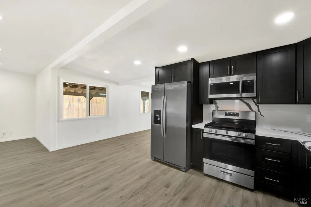 14 Joan Drive American Canyon, CA 94503