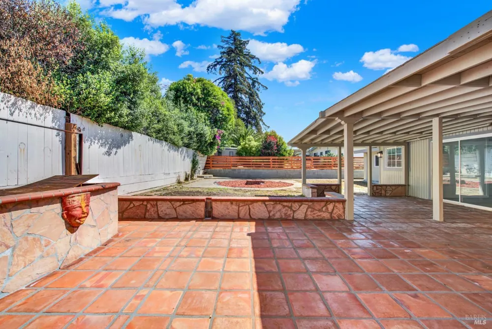 14 Joan Drive American Canyon, CA 94503