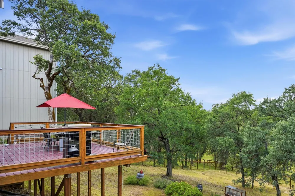 19972 Jigsaw Road Hidden Valley Lake, CA 95467