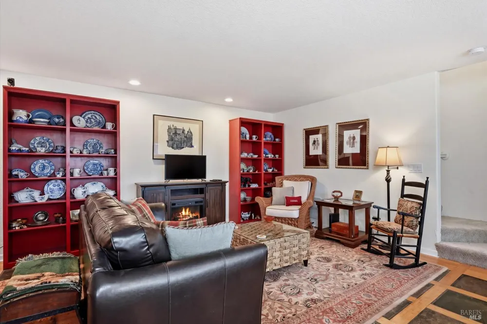 19972 Jigsaw Road Hidden Valley Lake, CA 95467