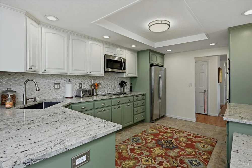 19972 Jigsaw Road Hidden Valley Lake, CA 95467