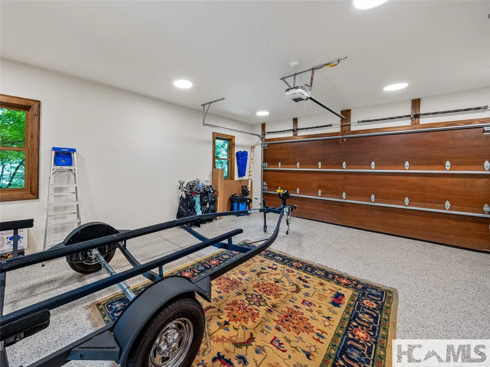 64 Bee Tree Way Lake Toxaway, NC 28747