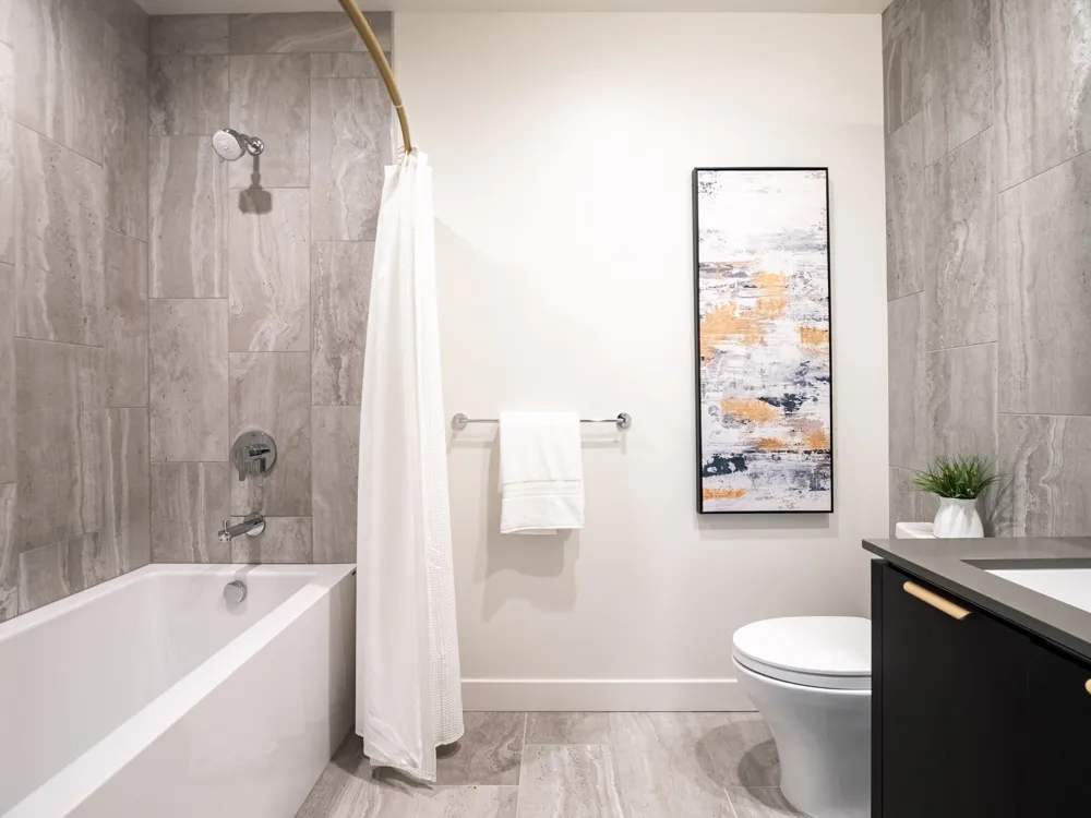 44 East Avenue #3707 Austin, TX 78701