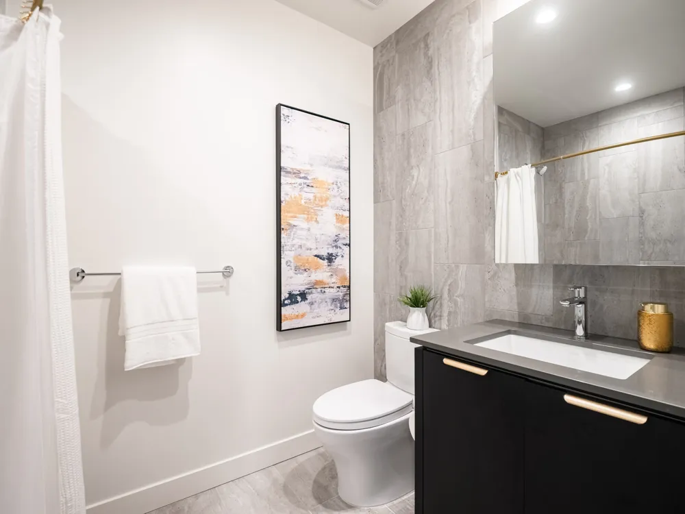 44 East Avenue #3707 Austin, TX 78701