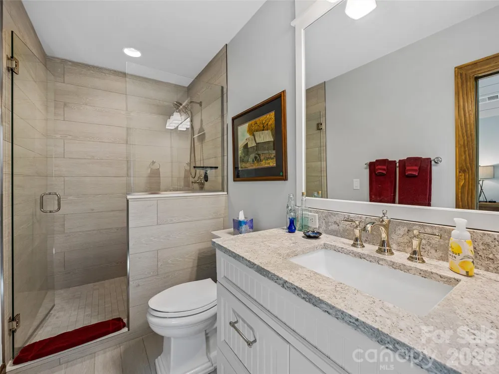 64 Bee Tree Way Lake Toxaway, NC 28747